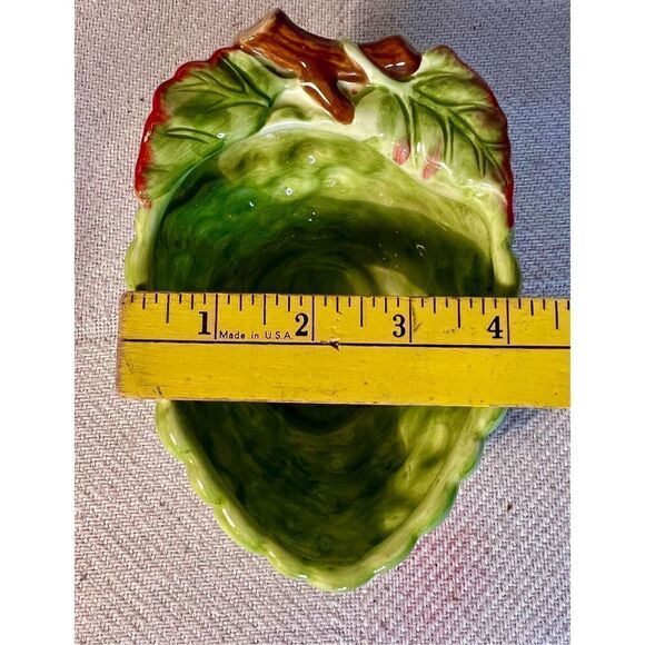 Set of 2 Wine Country Bowls Grape Shaped 
by LE GOURMET CHEF Discontinued Pieces - Picture 13 of 14